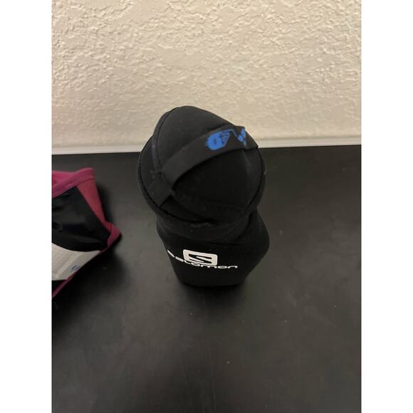 Salomon Sensifit Insulated Water Bottle Belt Cycling Running Hiking - Picture 7 of 7